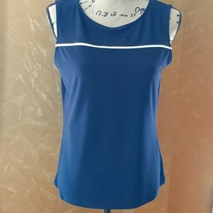 Tommy Hilfiger top. Size S.